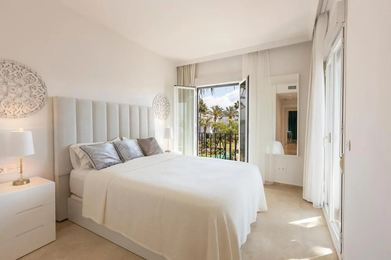 Nobble Apartment Costalita Estepona 0*,